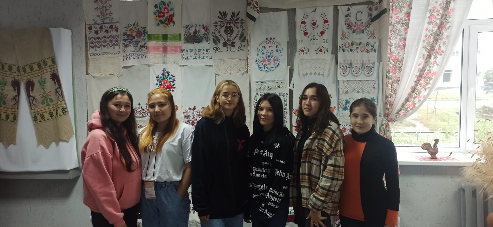 b334c507-5cd9-4efe-a122-5264ba87db25.jpg